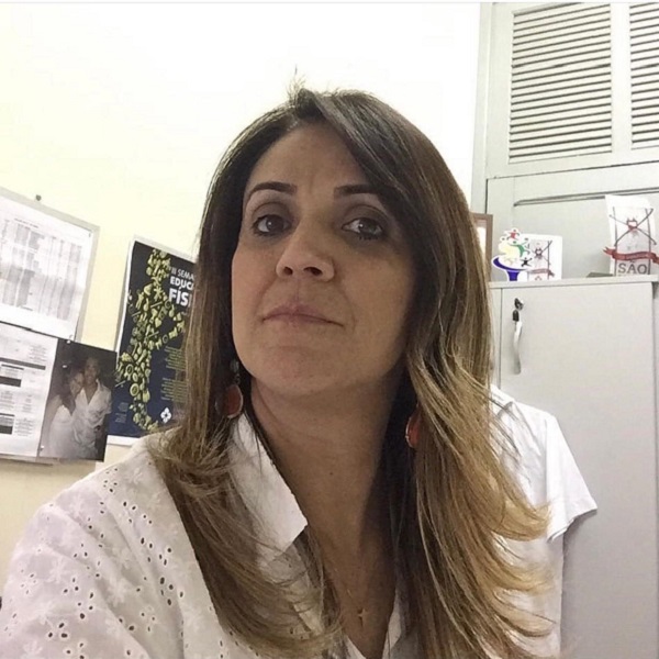 Cíntia Schiavini Beiriz 